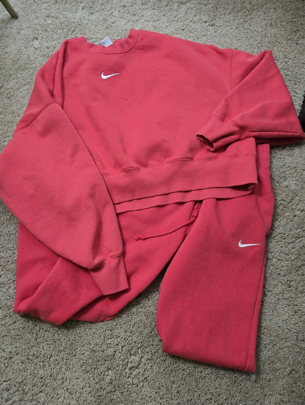 Nike Phoenix Sweatshirt & Sweatpants Set